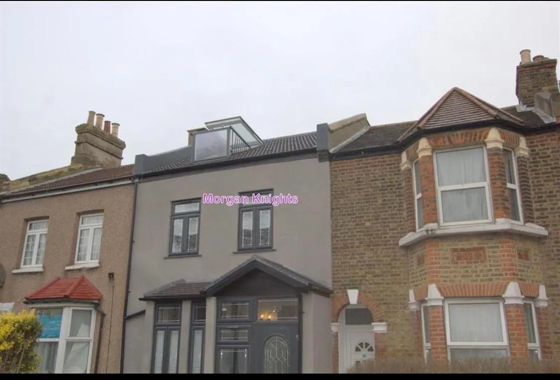 Green Gate Apartment London